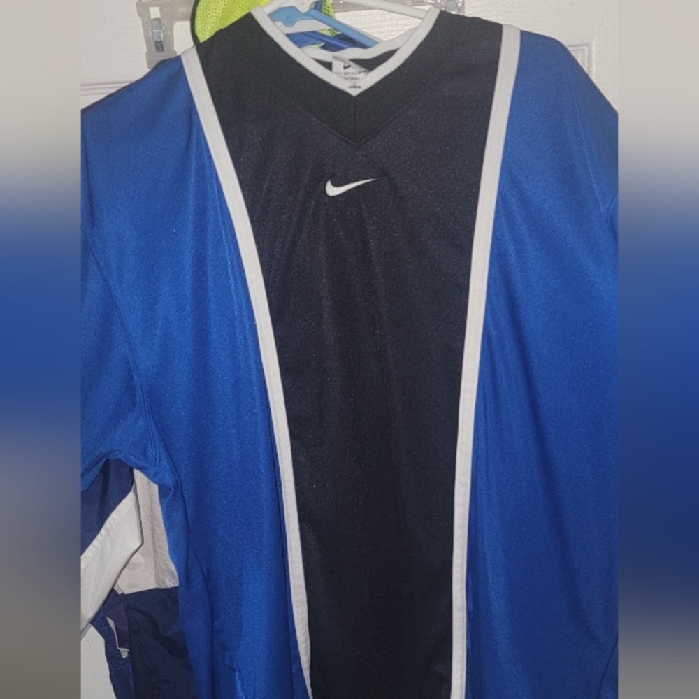Nike vintage jersey large